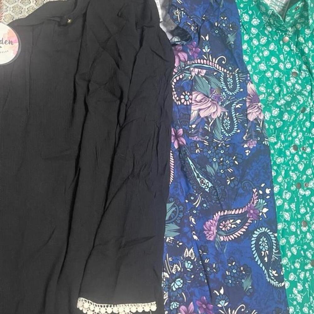 Bundle 3 Tops New With